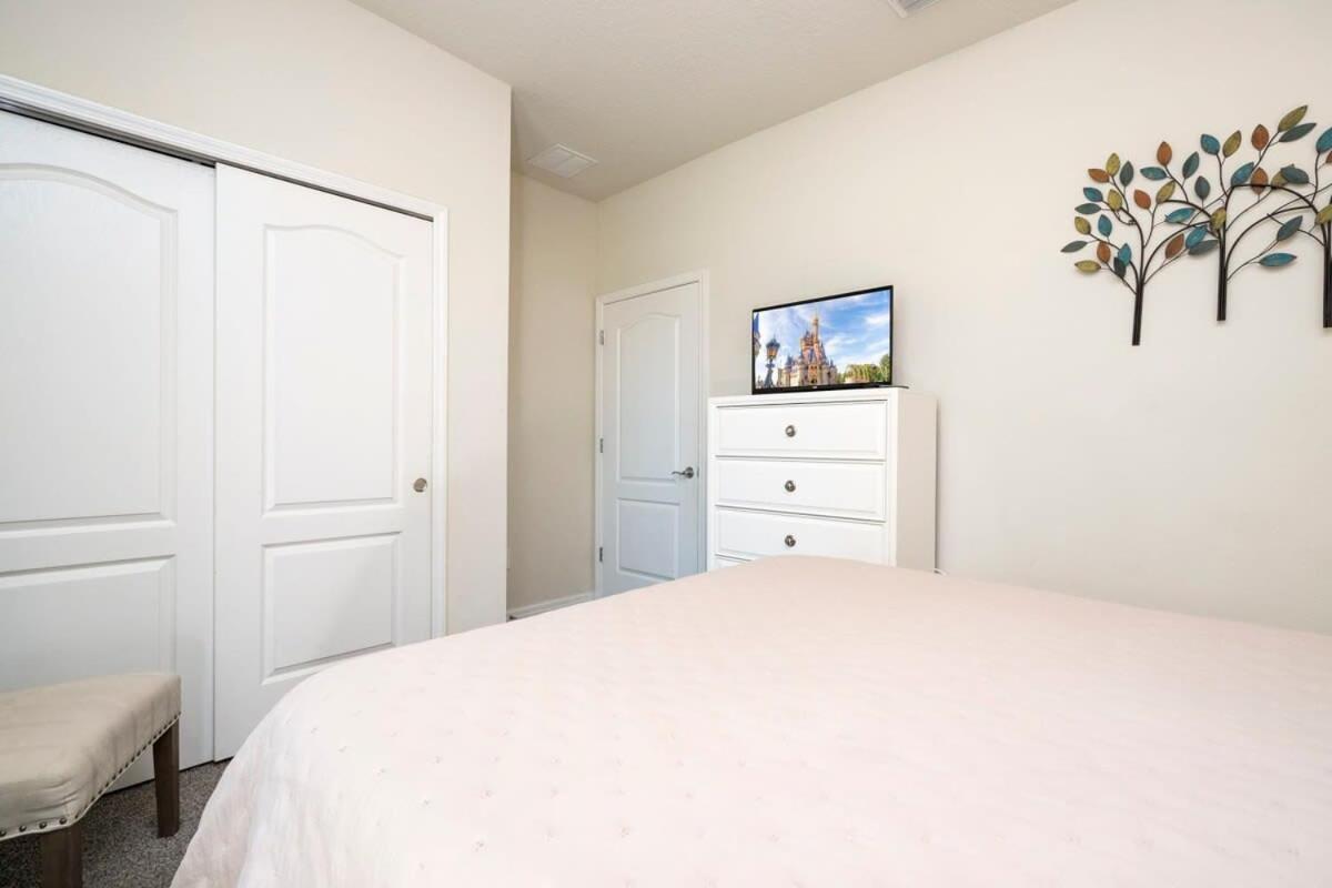 Stunning 5 Bd W/ Pool Close To Disney @ Windsor Westside 2015 キシミー エクステリア 写真